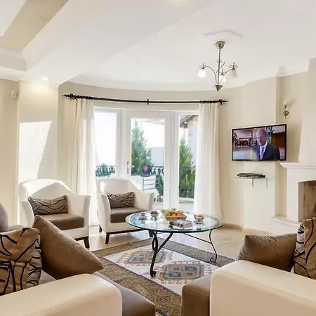 Sleeps 10 Pool Air Con Wifi T334501 Βίλα Καλκάν